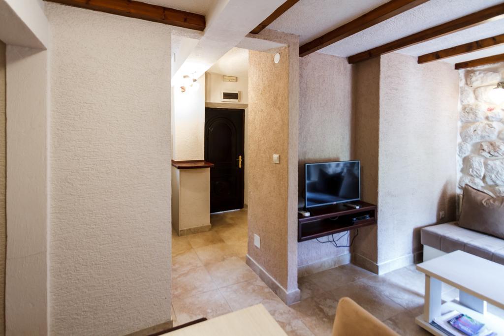 Hill Apartments Котор Екстер'єр фото