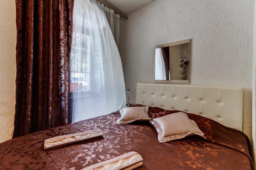Hill Apartments Котор Екстер'єр фото
